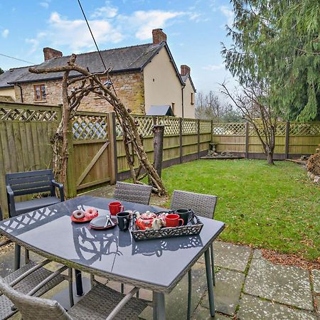 2 Bed In Coleford 78181 Villa Симъндс Ят Екстериор снимка