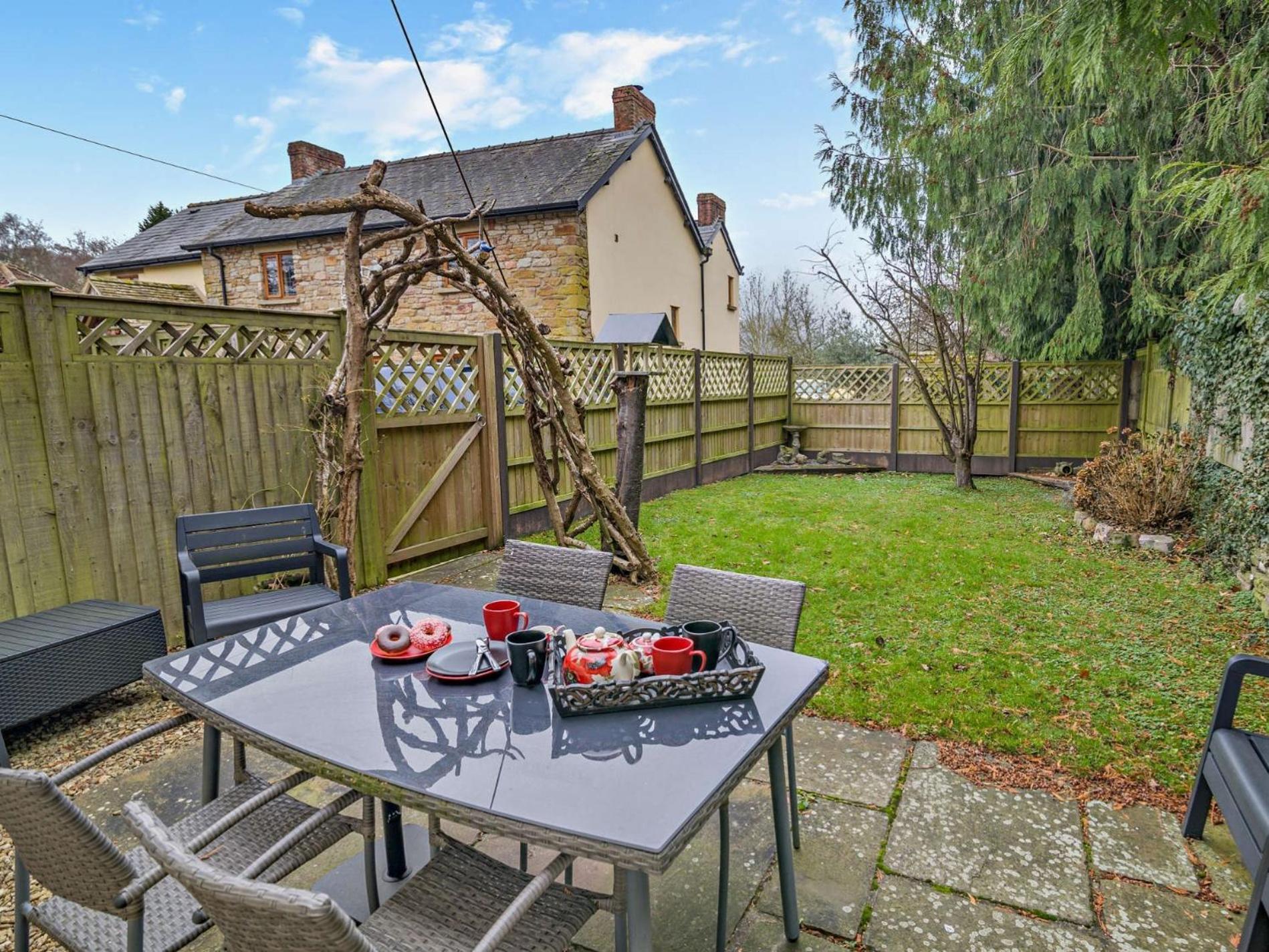 2 Bed In Coleford 78181 Villa Симъндс Ят Екстериор снимка